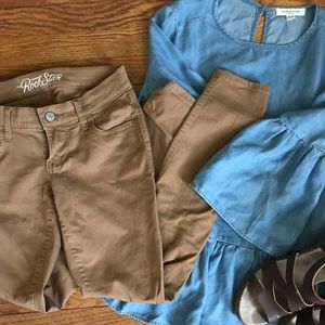 Khaki/tan Old Navy Rockstar pants
